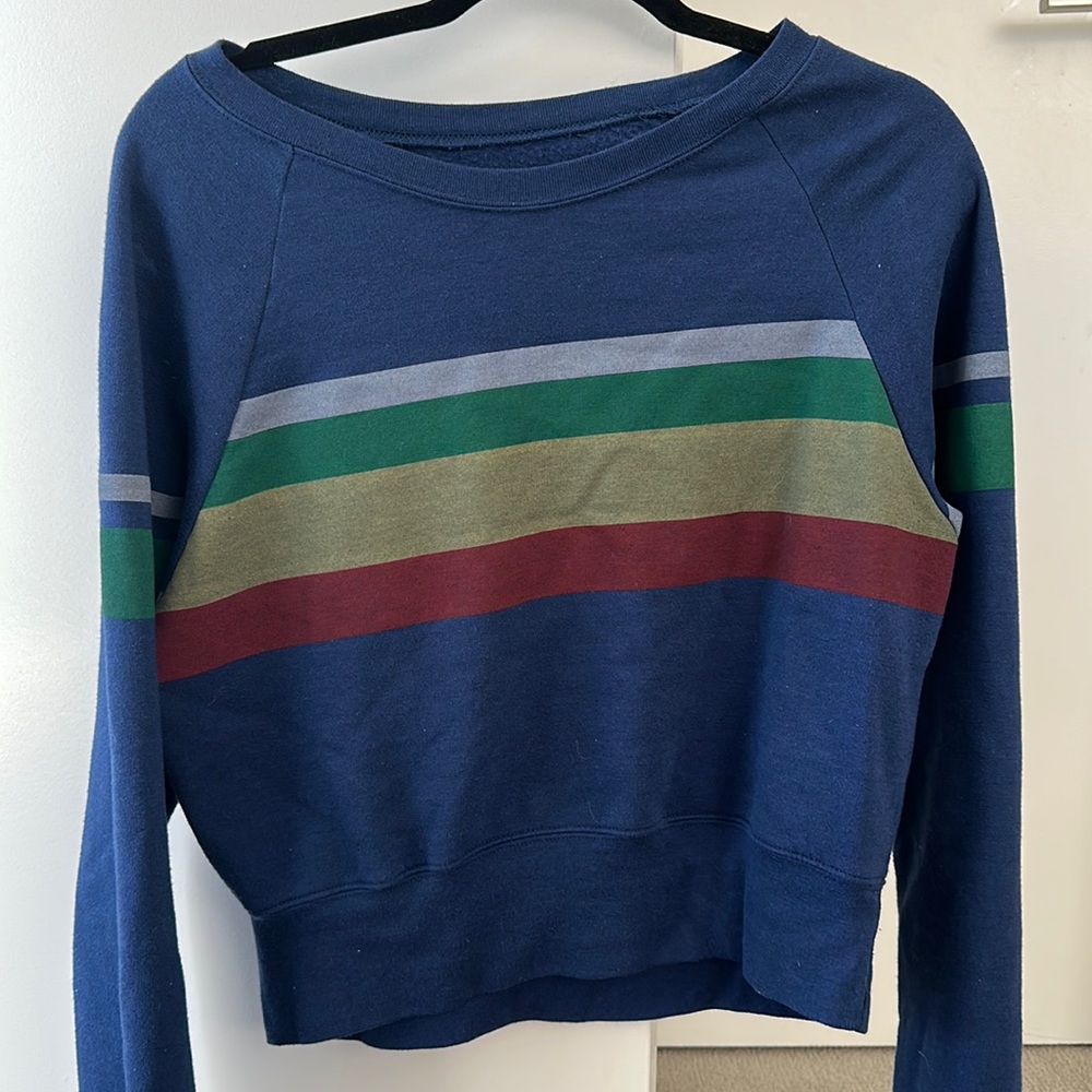 Crew neck